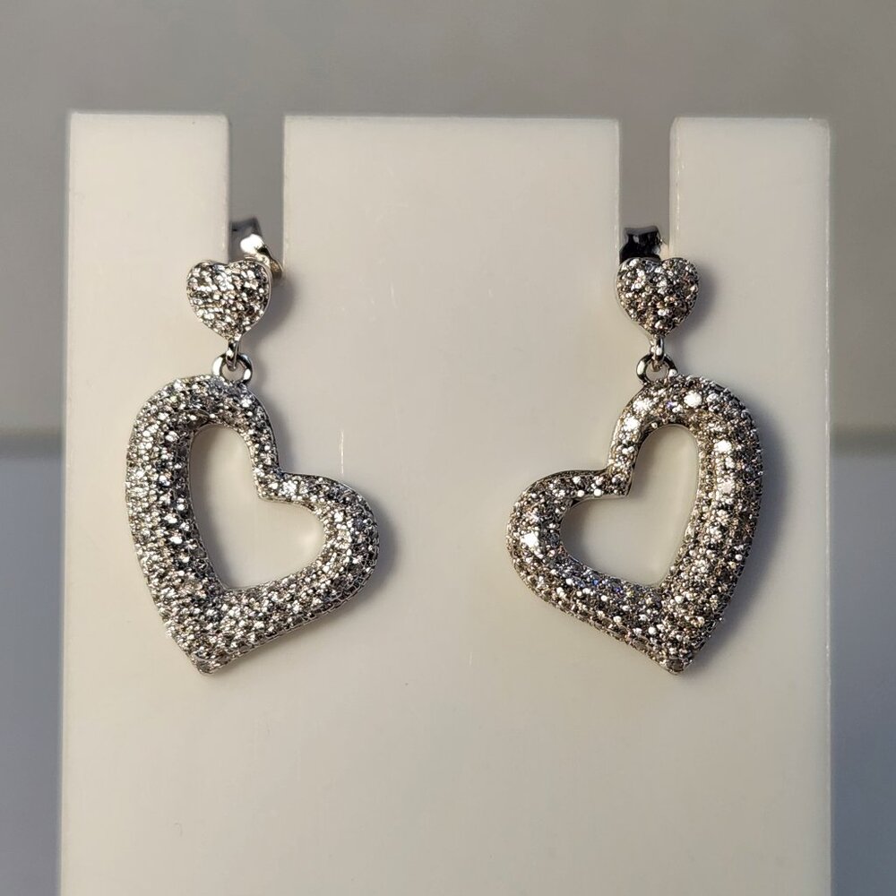 Silky NIB VTG 925 White Diamond Semi Puffy Paved Heart Stud Earrings 2013